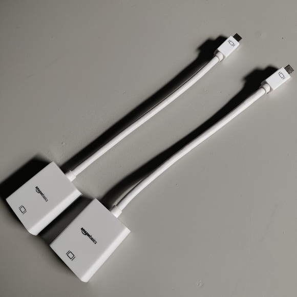 HDMI & VGA adapter Mini Display Port dongle Amazon basics video projector laptop - Picture 12 of 16